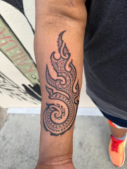 Hawaii Tattoo Artist Joshua Flinn