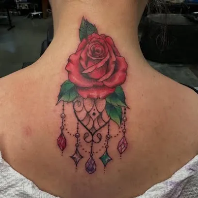 Lucky Gal Tattoo & Piercing