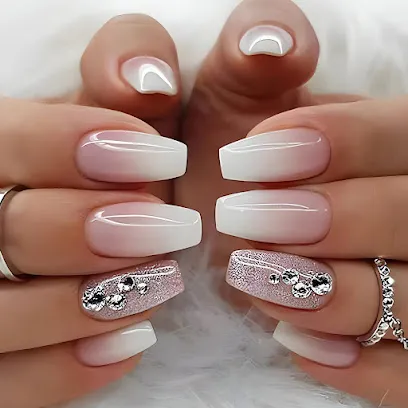 Studio 13 Beauty Bar