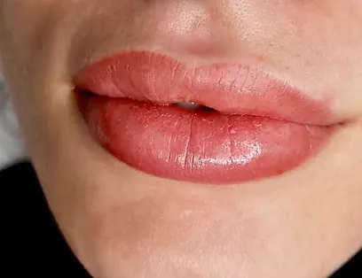 V'LORE PERMANENT MAKEUP